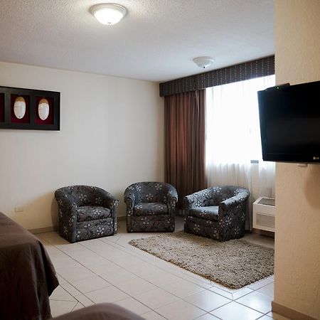 Eh Ejecutivo Urban Hotel Tepic Eksteriør billede