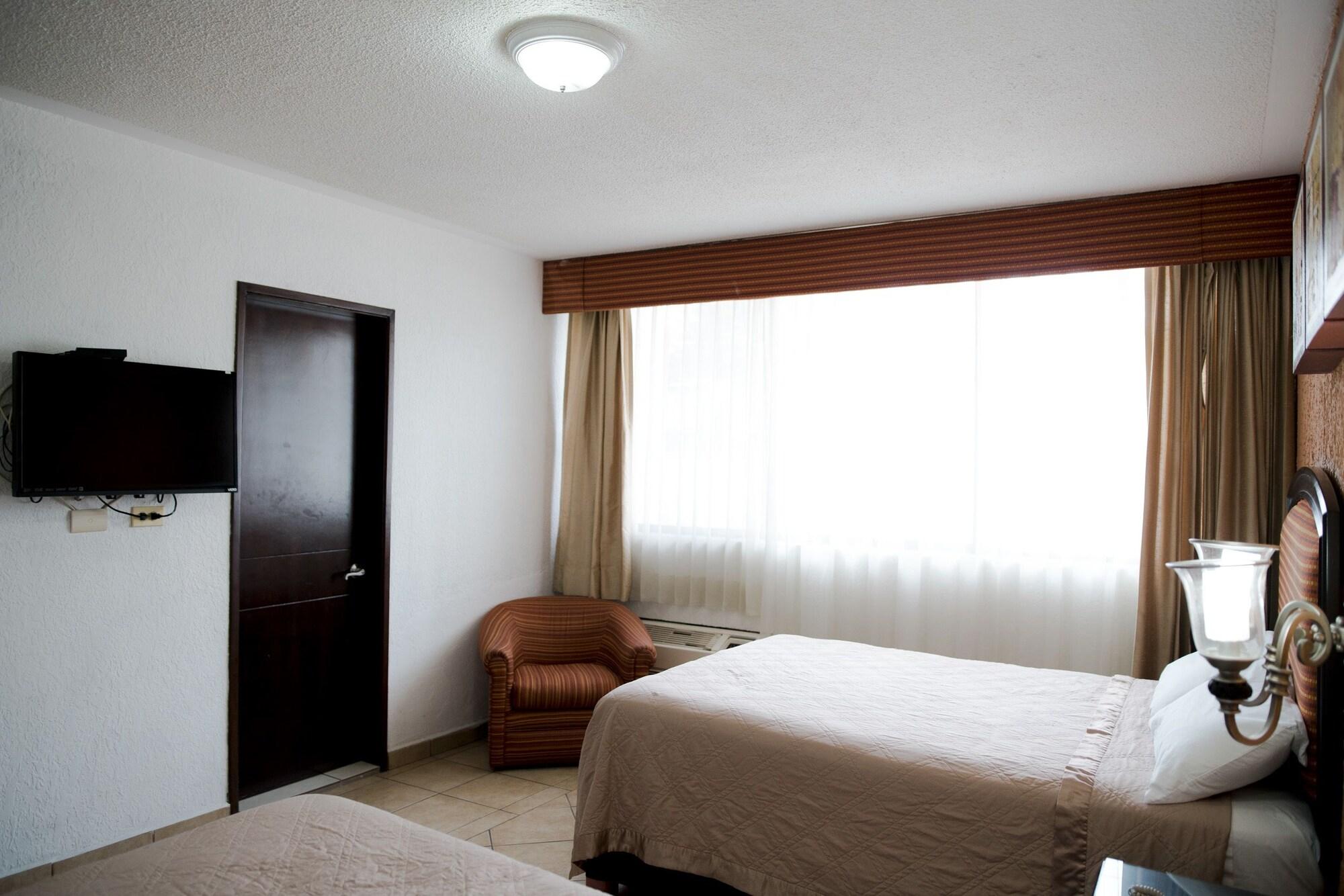 Eh Ejecutivo Urban Hotel Tepic Eksteriør billede