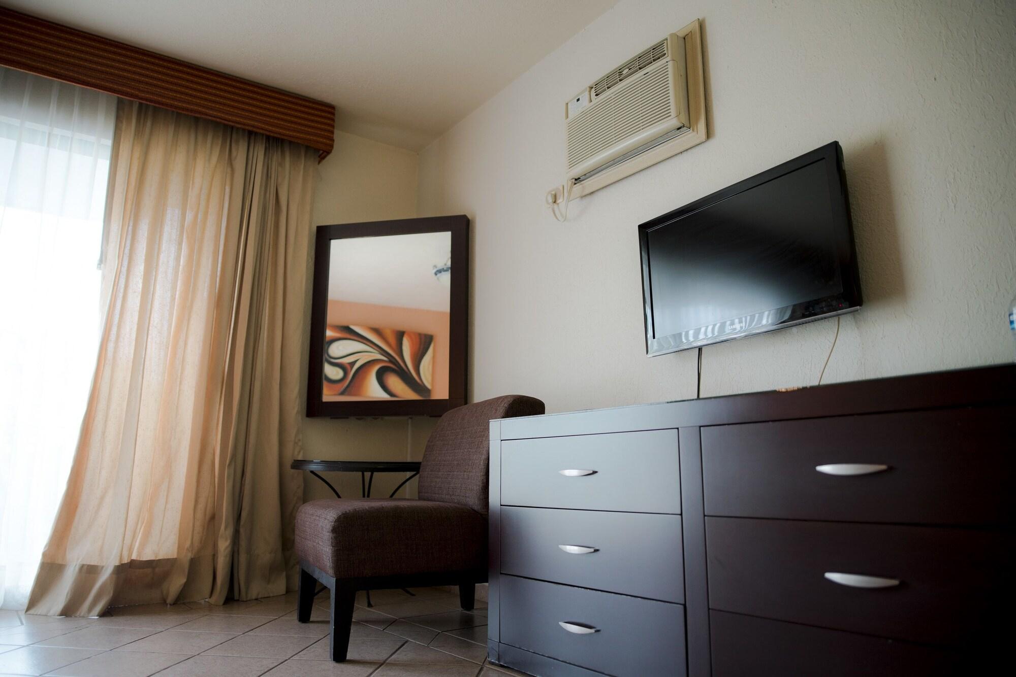 Eh Ejecutivo Urban Hotel Tepic Eksteriør billede